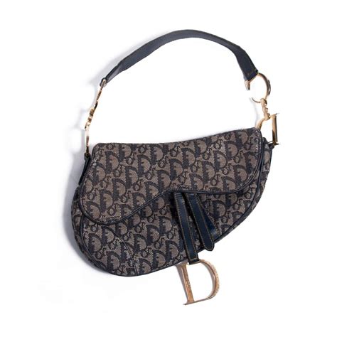 is the dior saddle bag a classic